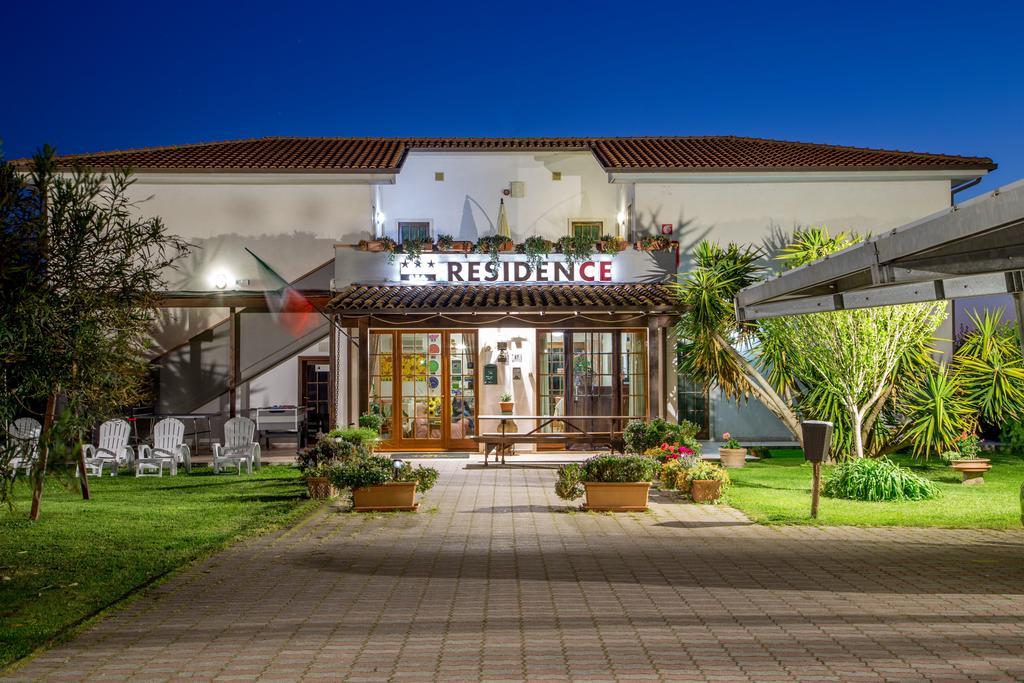 Tris Hotel Orbetello Exterior photo