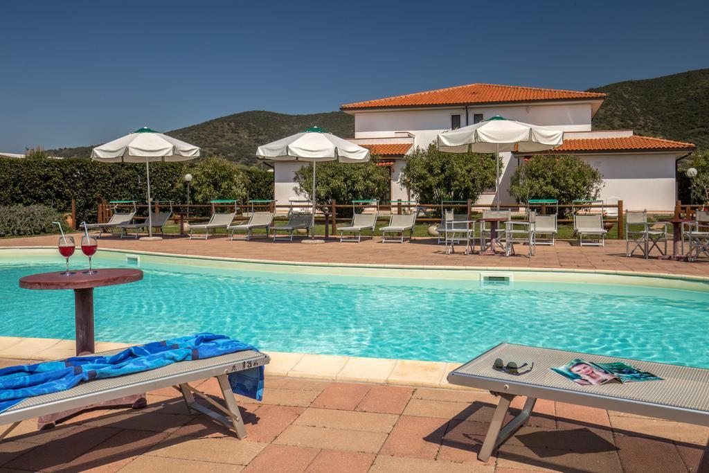 Tris Hotel Orbetello Exterior photo